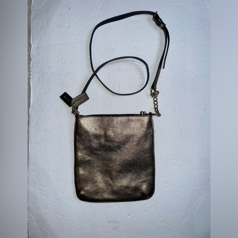 COACH F36502 Swagger Metallic Gold Pebble Leather Crossbody Swingpack Purse- O/S - Picture 9 of 13